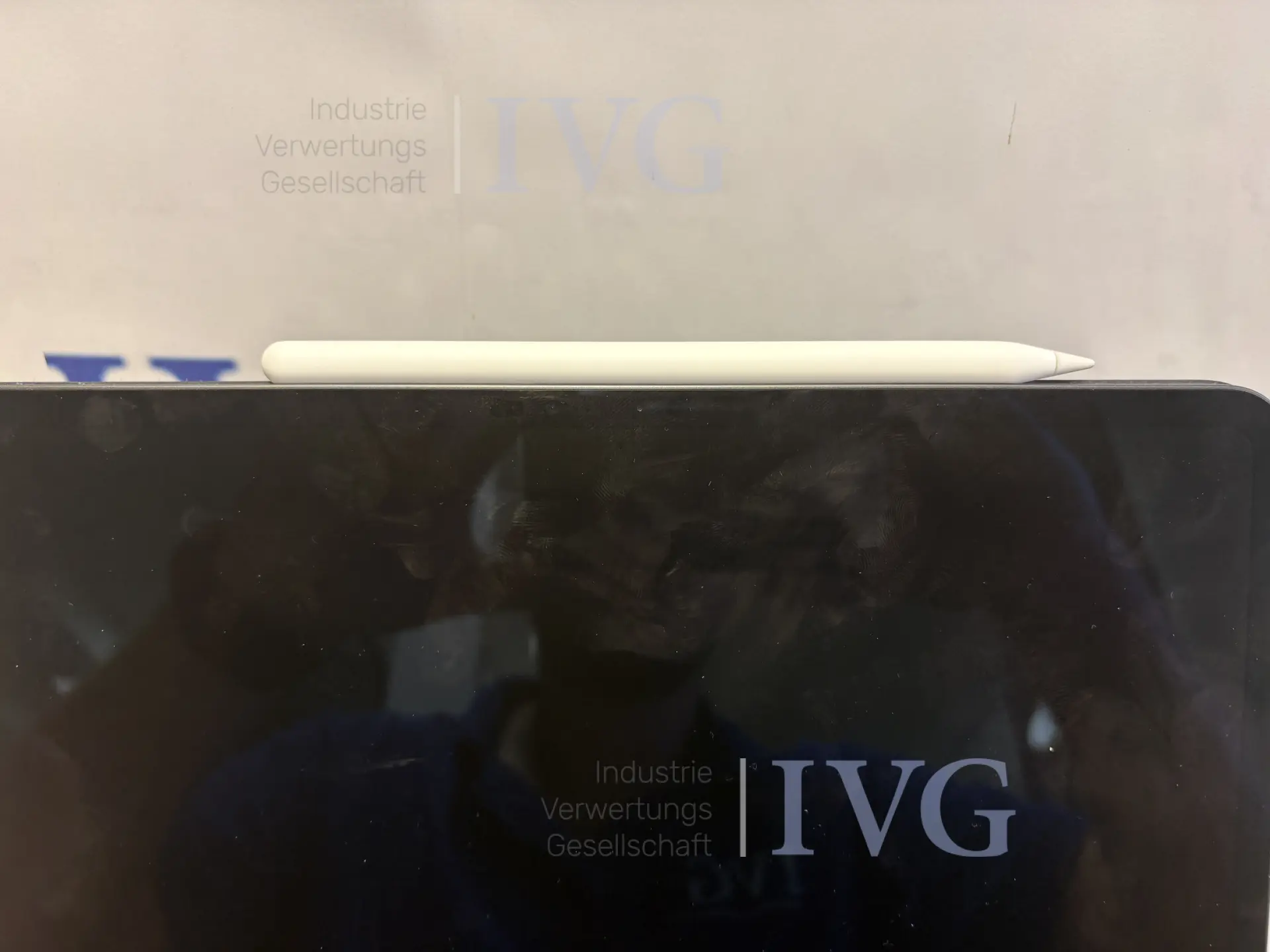 Tablet APPLE iPad Pro 13-inch (M4) – foto 2 – kavel bij IVG, Kirchlengern