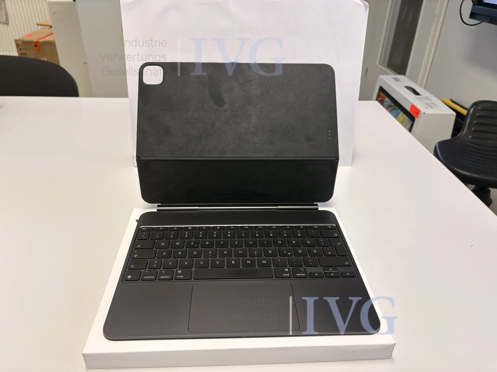 Tablet APPLE iPad Pro 13-inch (M4) – foto 6 – kavel bij IVG, Kirchlengern