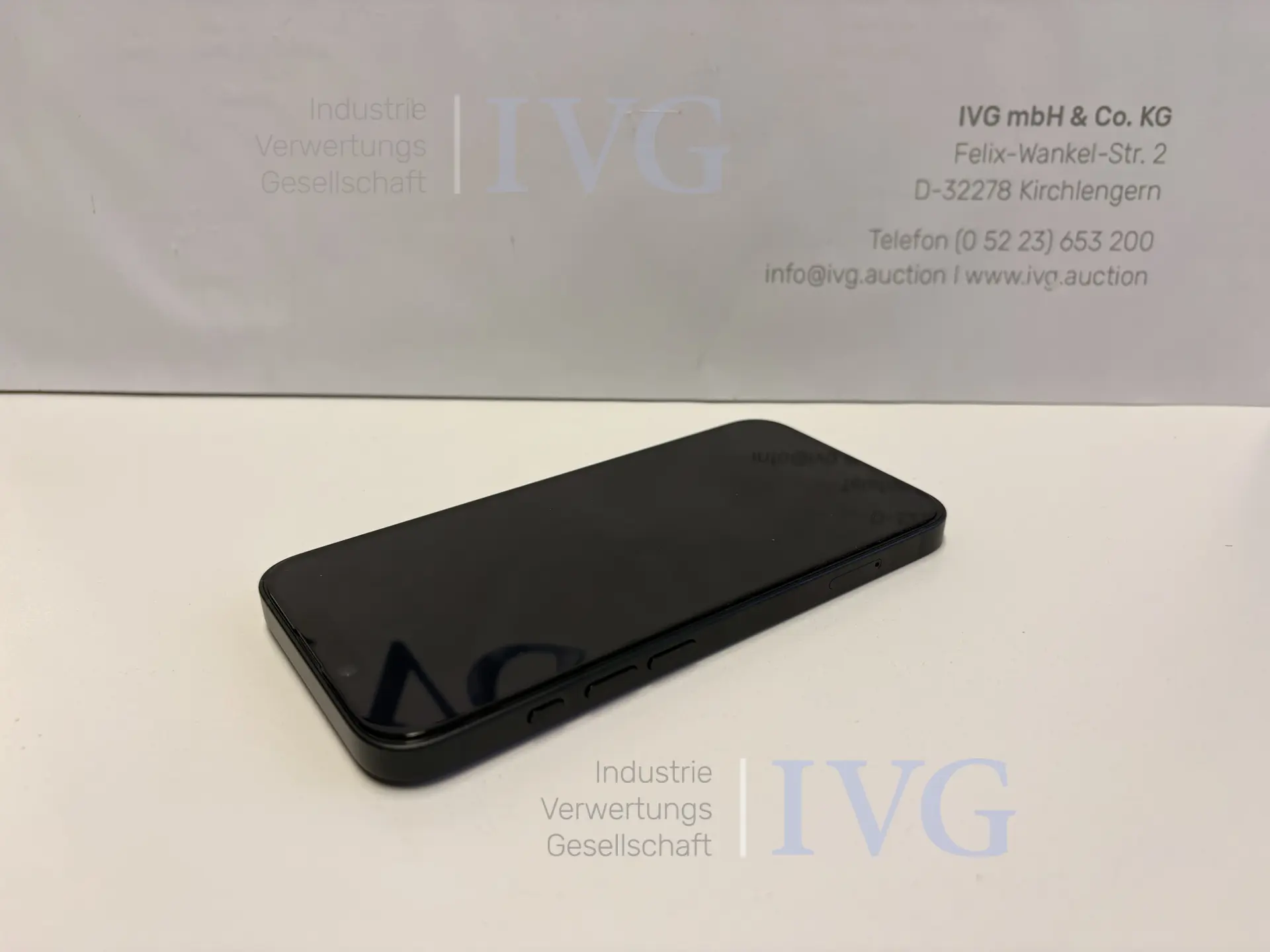 Smartphone APPLE iPhone 16e – foto 3 – kavel bij IVG, Kirchlengern
